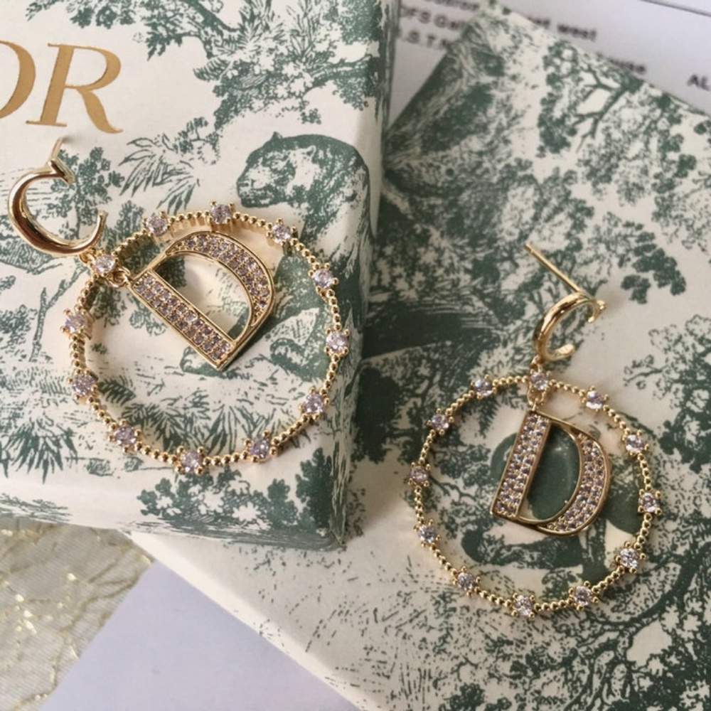 Earrings - Picture 2 of 4